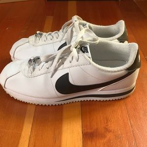 Nike Cortez White